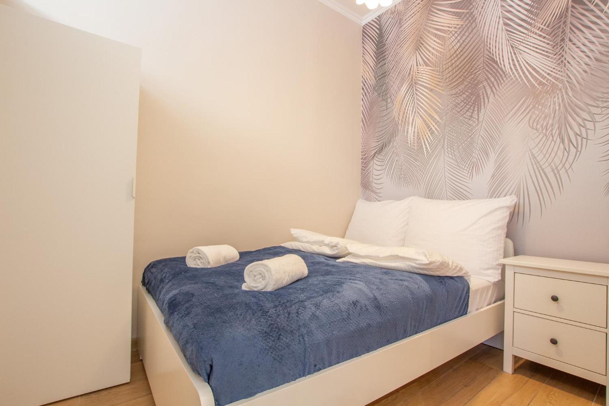 Chill Apartments Central Station Katowice Ngoại thất bức ảnh