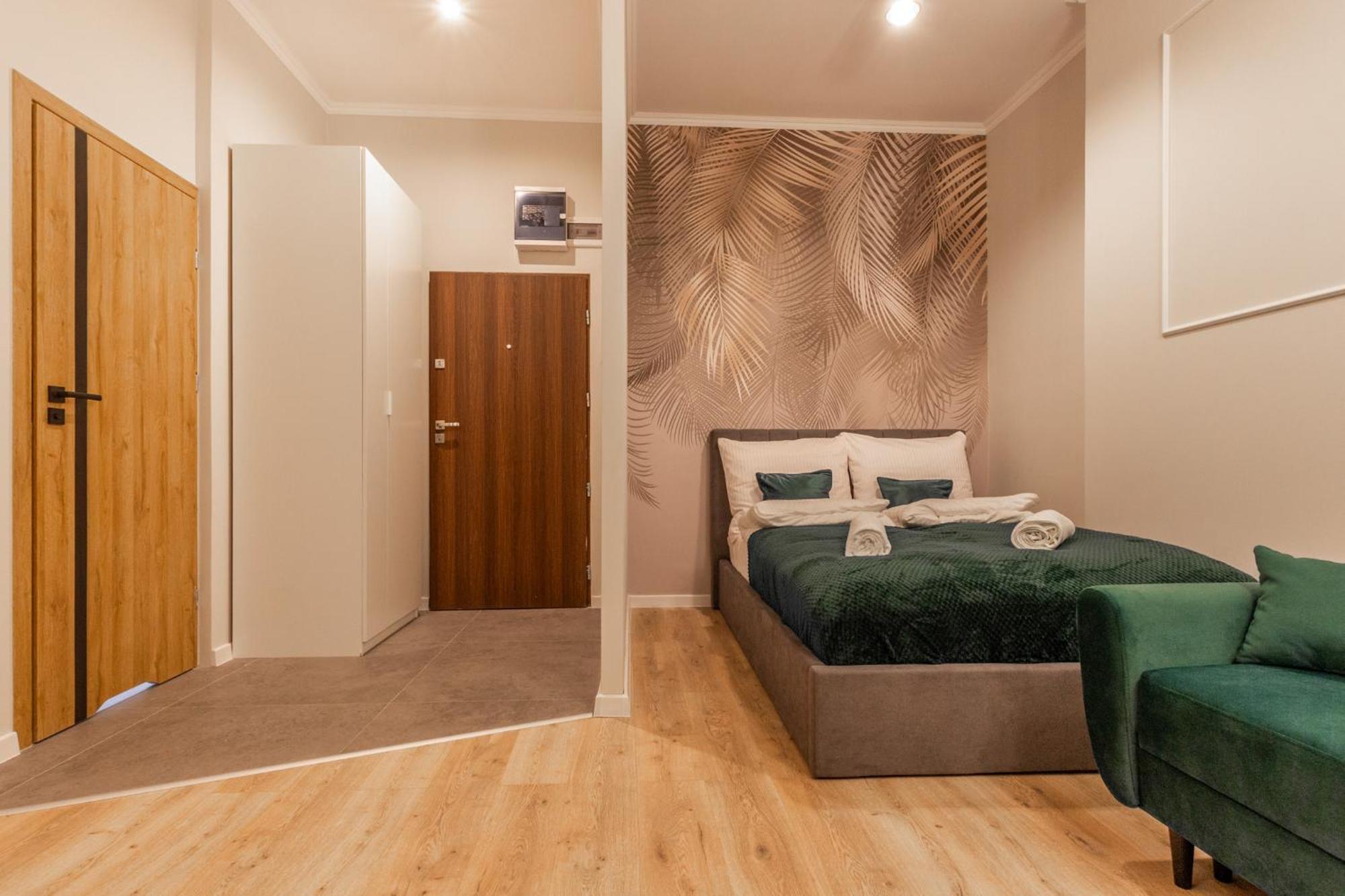 Chill Apartments Central Station Katowice Ngoại thất bức ảnh