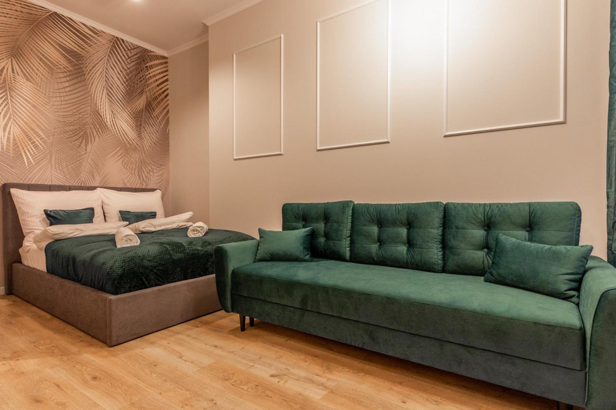 Chill Apartments Central Station Katowice Ngoại thất bức ảnh
