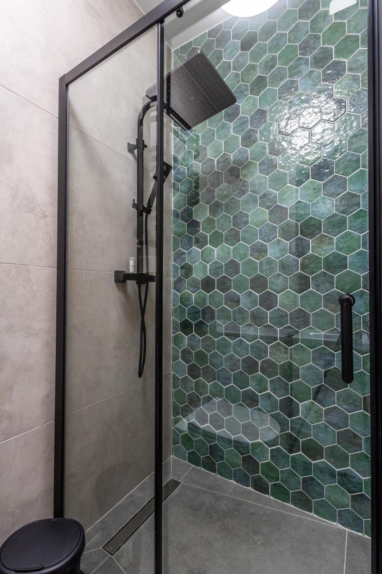 Chill Apartments Central Station Katowice Ngoại thất bức ảnh